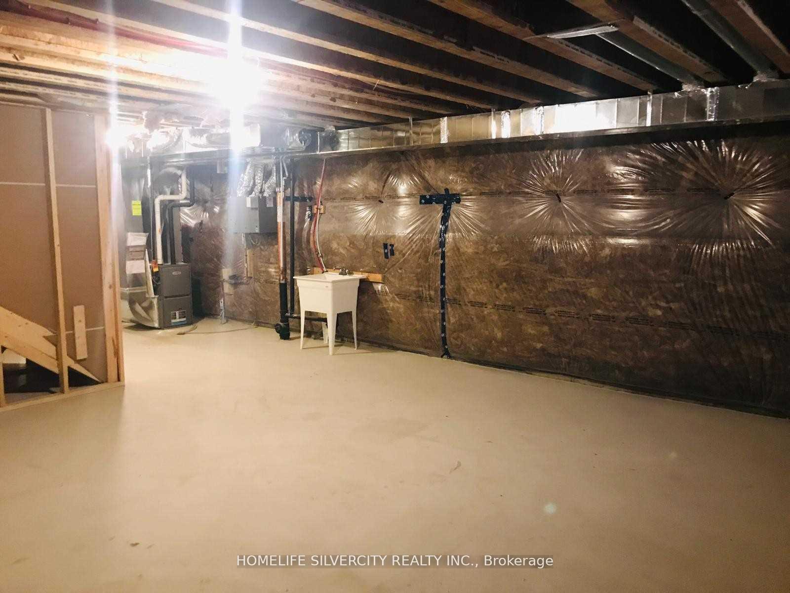 Photo 28 of Unit 34, 7789 Kalar Road, Niagara Falls, Brown — HOMEH