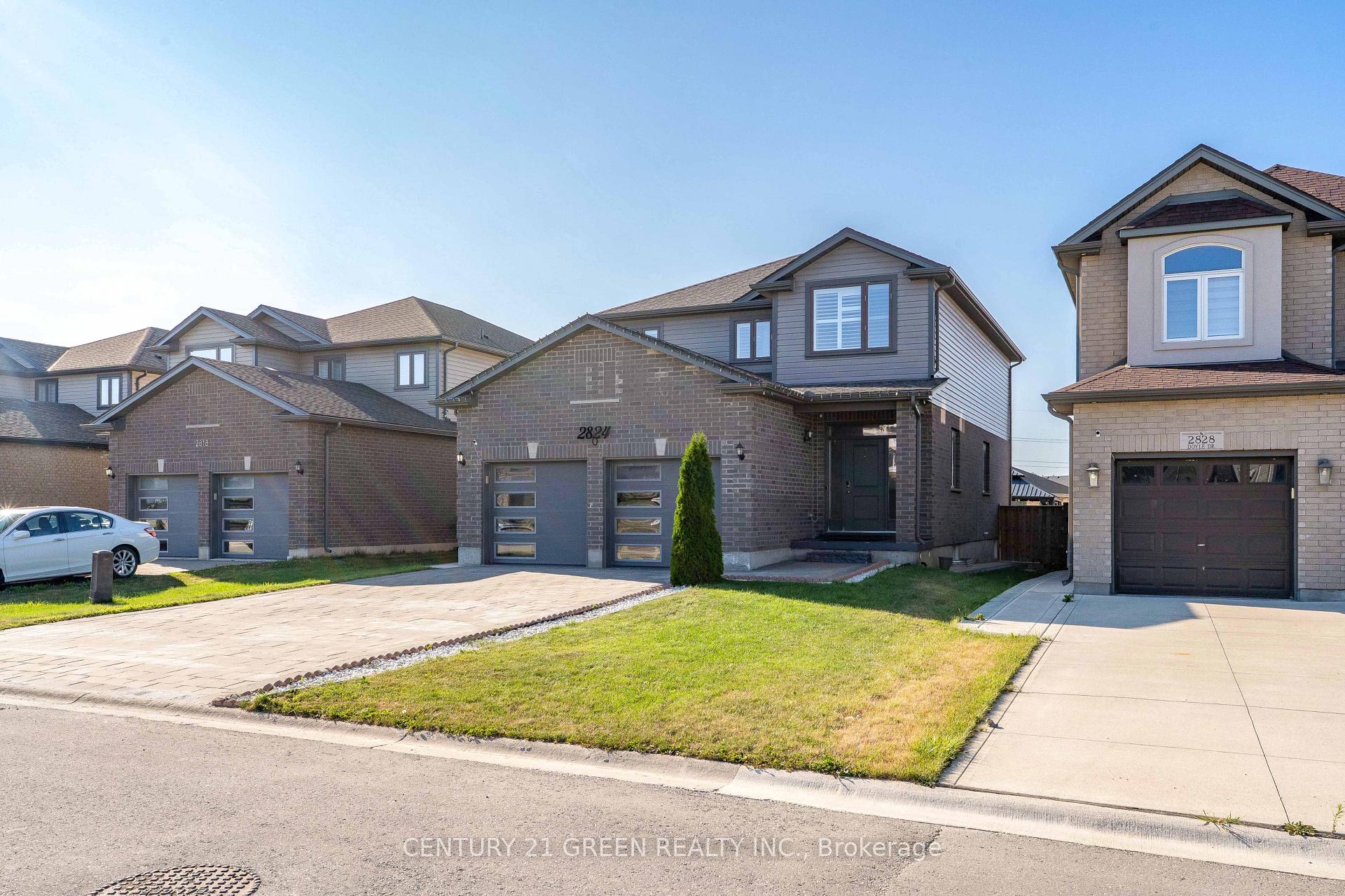 Photo 4 of 2824 Doyle Drive, London, South U — HOMEH