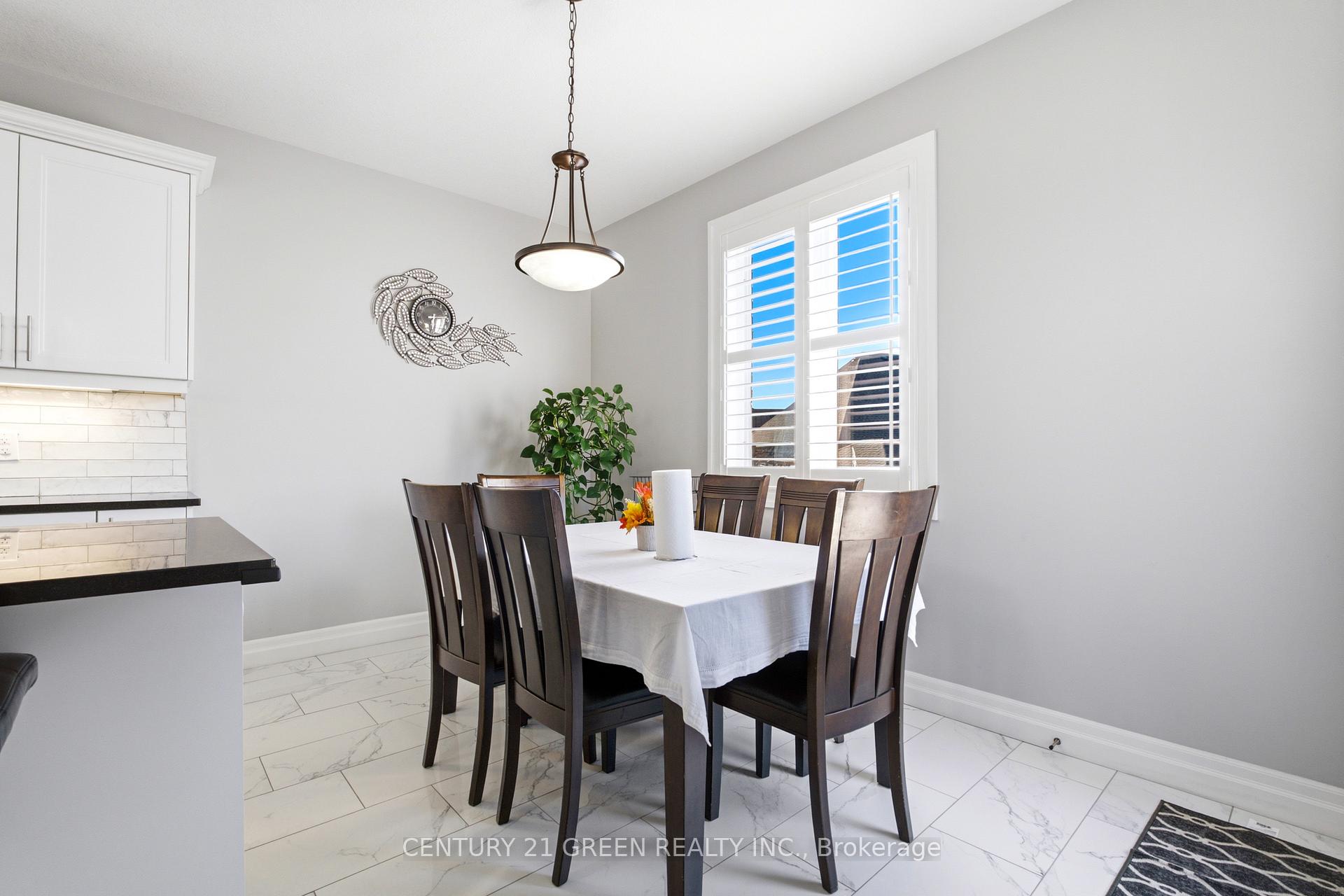 Photo 17 of 2824 Doyle Drive, London, South U — HOMEH
