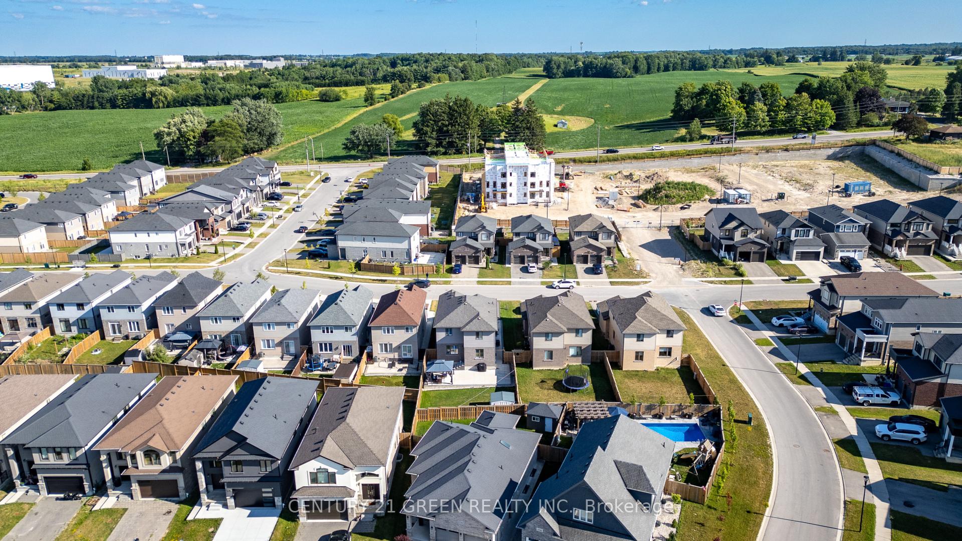 Photo 43 of 2824 Doyle Drive, London, South U — HOMEH