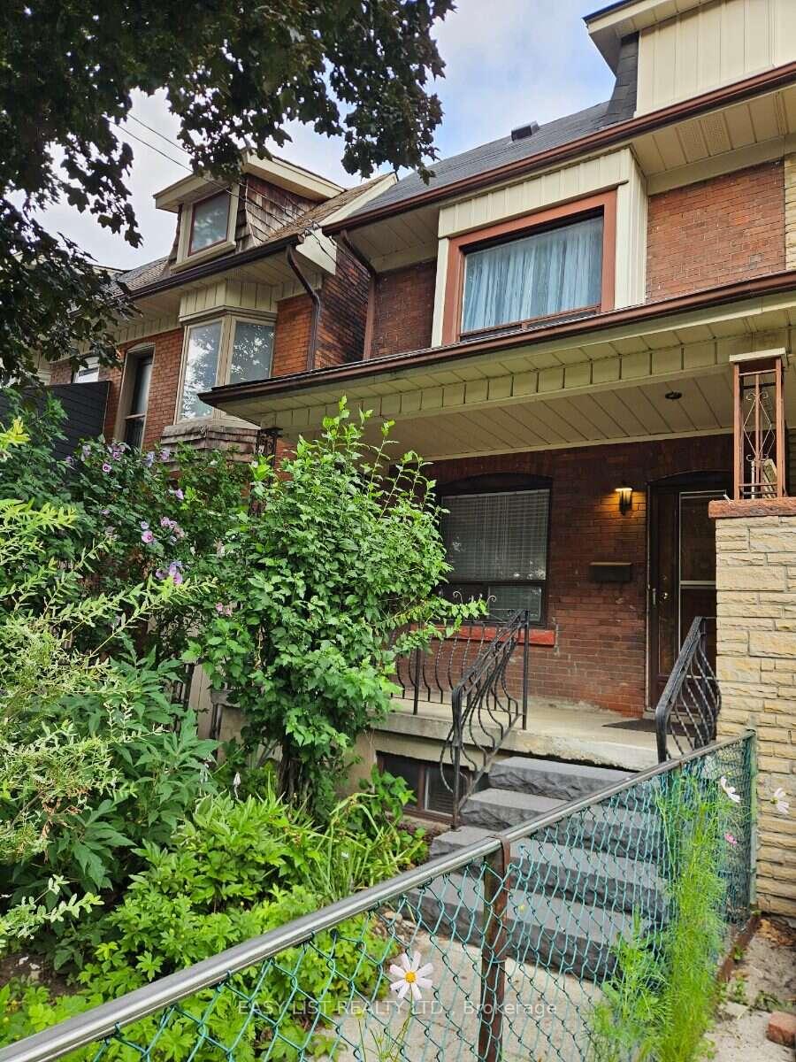 Photo 2 of 449 Pacific Avenue, Toronto, Junction Area — HOMEH