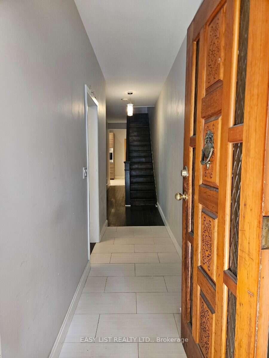 Photo 7 of 449 Pacific Avenue, Toronto, Junction Area — HOMEH