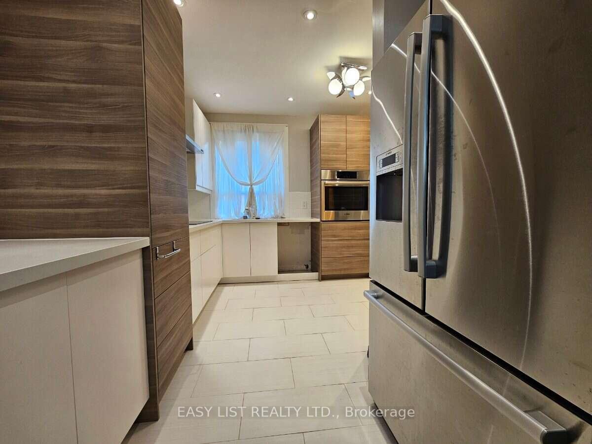 Photo 19 of 449 Pacific Avenue, Toronto, Junction Area — HOMEH