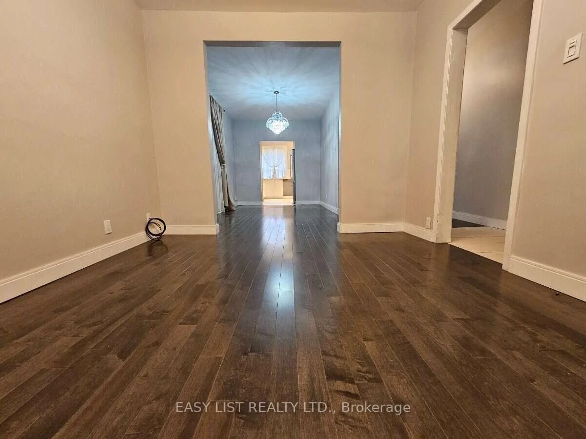 Photo 17 of 449 Pacific Avenue, Toronto, Junction Area — HOMEH