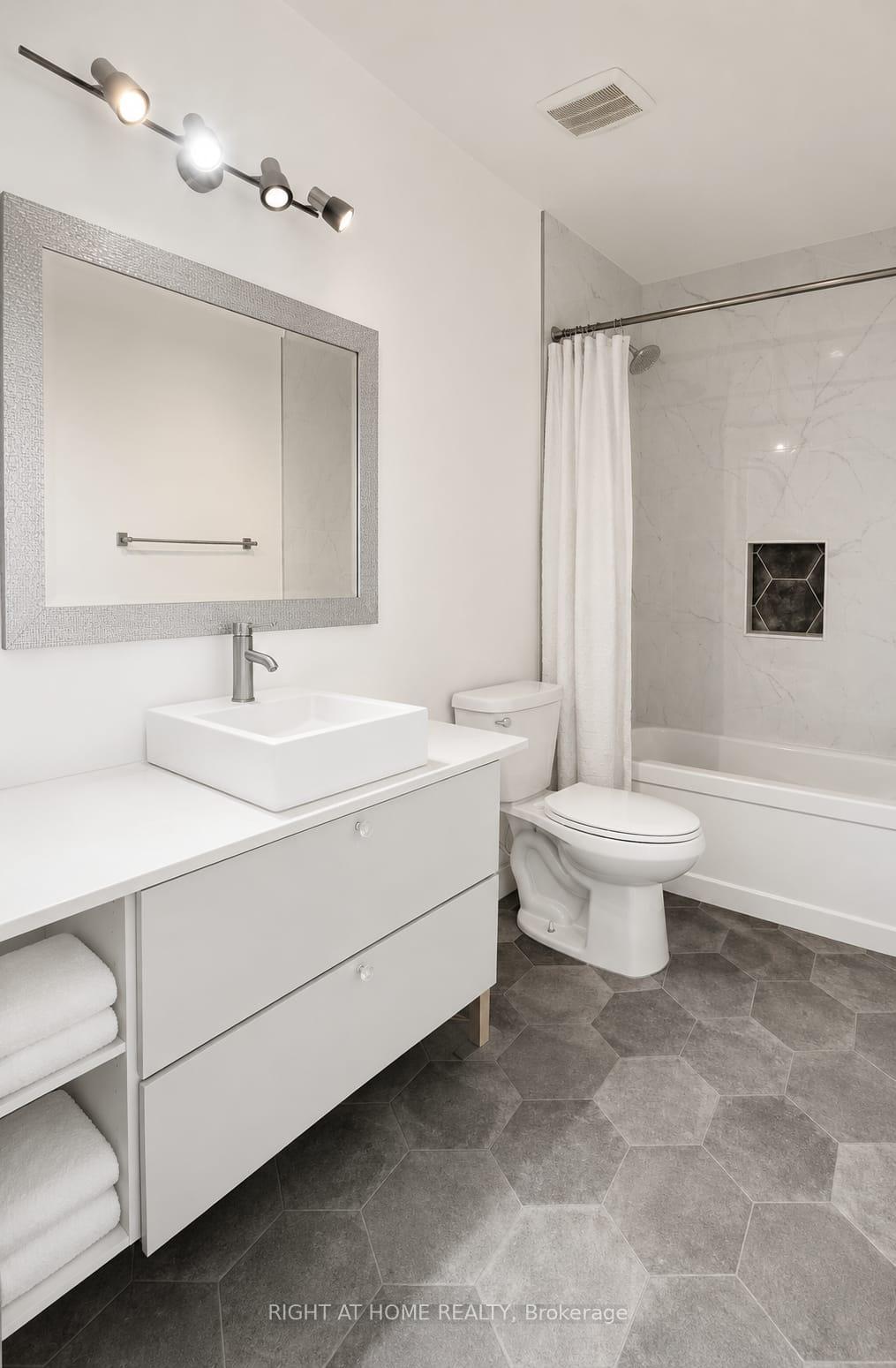 Photo 11 of Unit 32, 589 Beechwood Drive N, Waterloo, Westvale — HOMEH