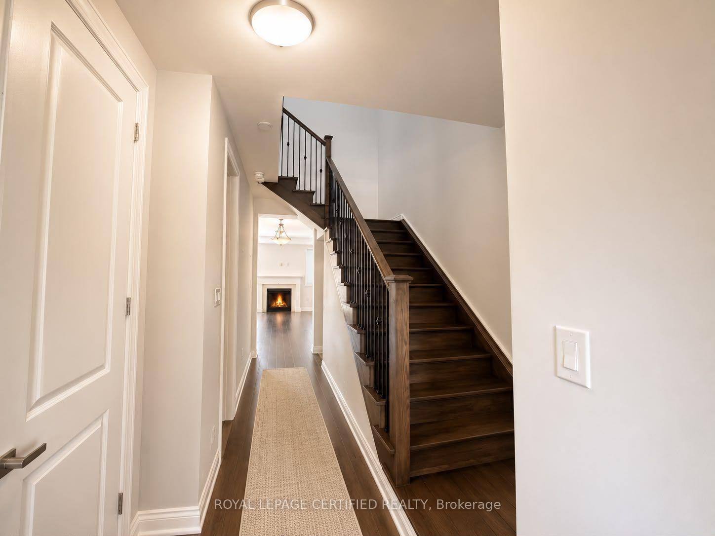 Photo 2 of 1514 Moira Crescent, Milton, Bowes — HOMEH