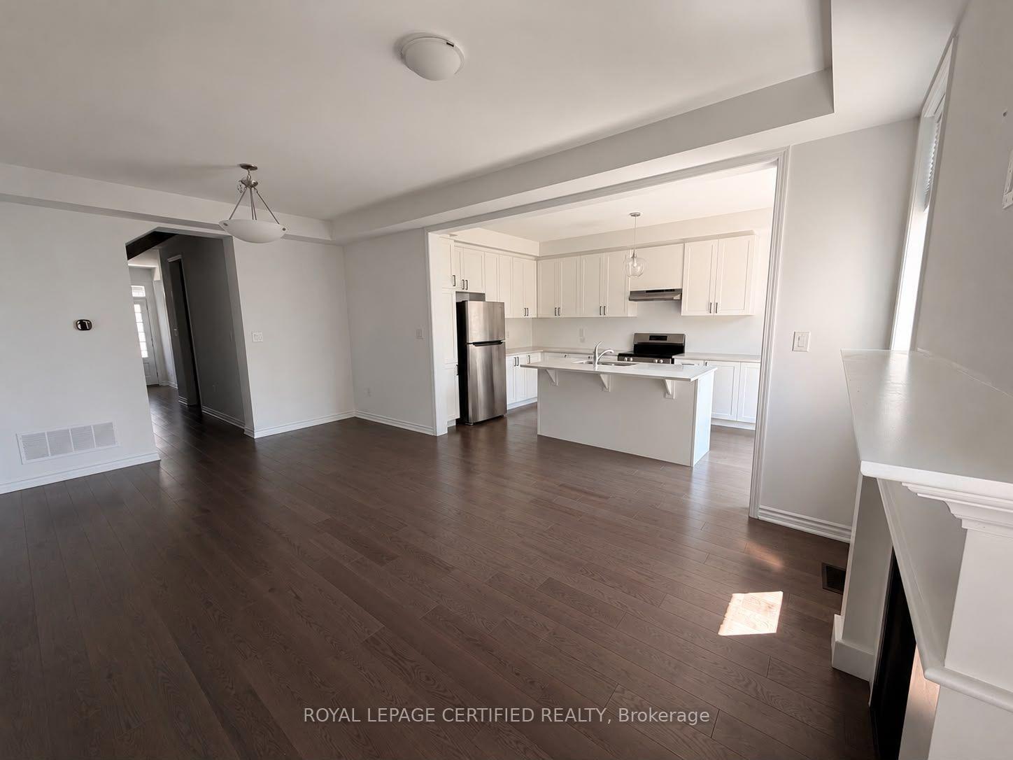 Photo 5 of 1514 Moira Crescent, Milton, Bowes — HOMEH