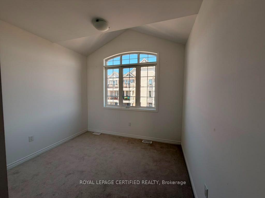 Photo 9 of 1514 Moira Crescent, Milton, Bowes — HOMEH
