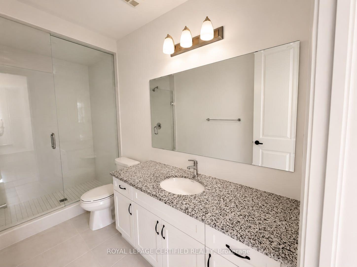 Photo 12 of 1514 Moira Crescent, Milton, Bowes — HOMEH