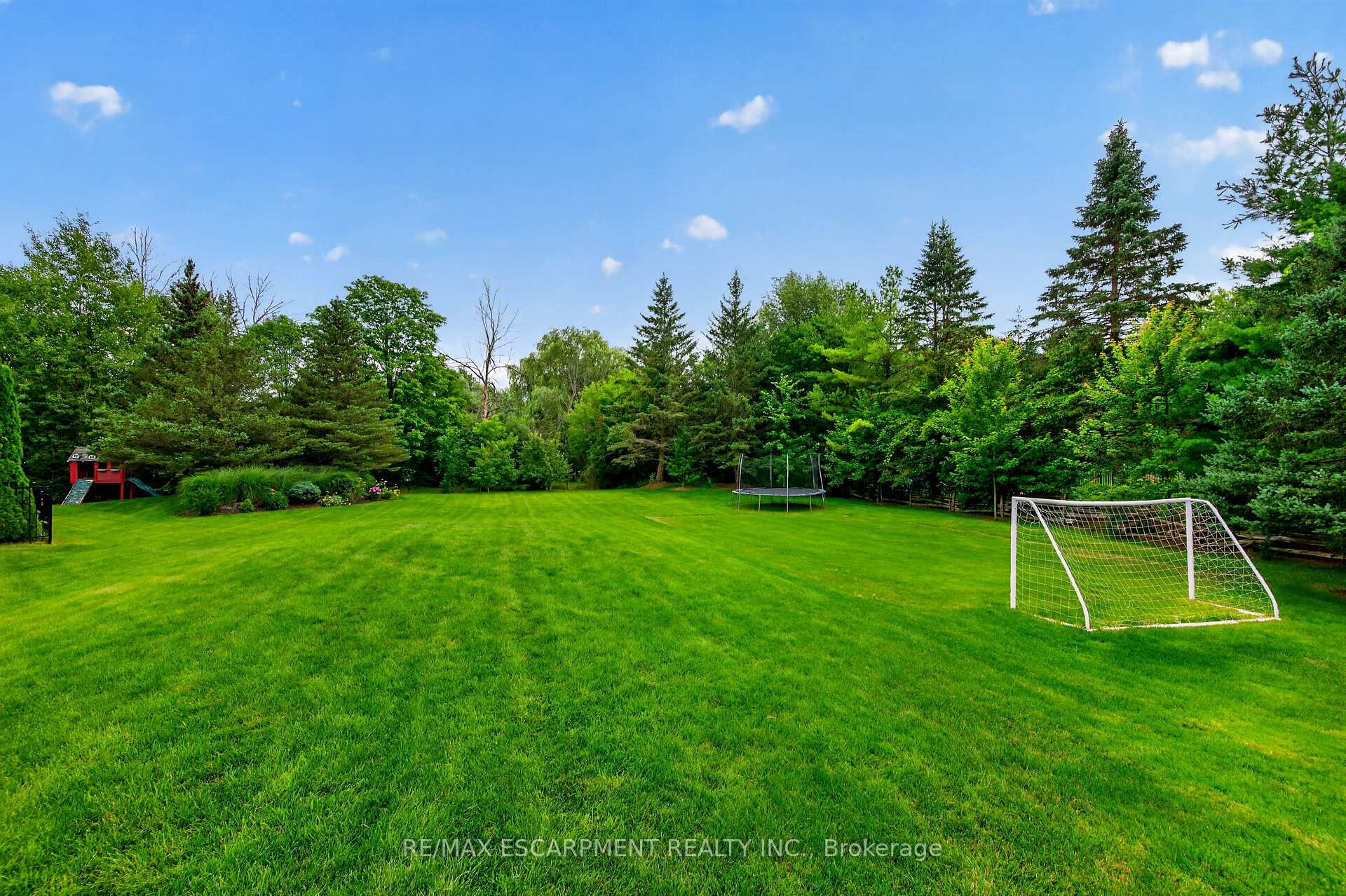 Photo 35 of 2050 15 Side Road Side Road, Milton, Moffat — HOMEH