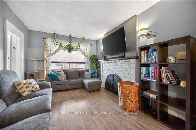 Photo 9 of 1867 Dufferin Street, Toronto, Oakwood Village — HOMEH