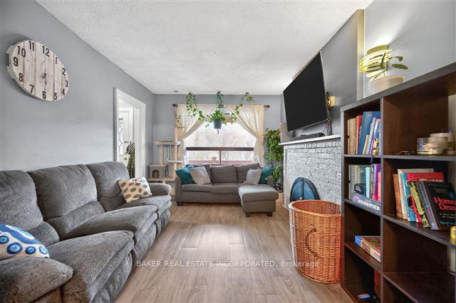 Photo 10 of 1867 Dufferin Street, Toronto, Oakwood Village — HOMEH