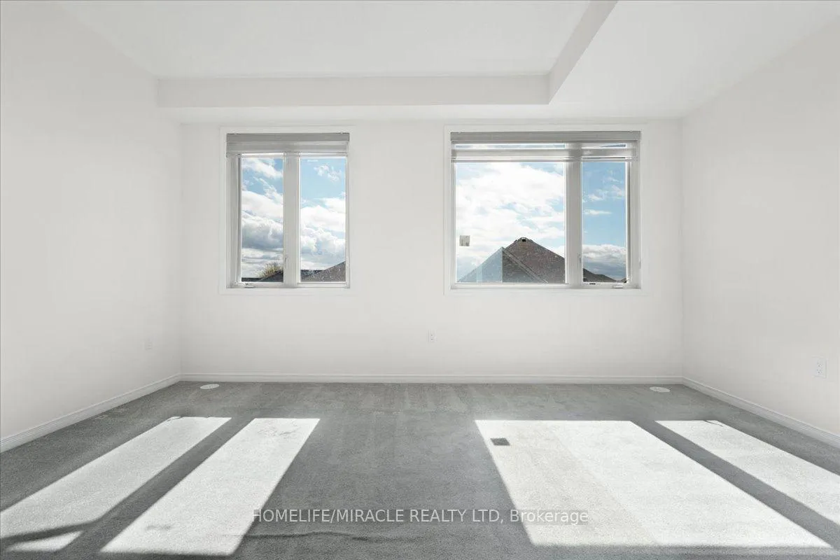 Photo 6 of 1392 Coral Springs Path, Oshawa, Taunton — HOMEH