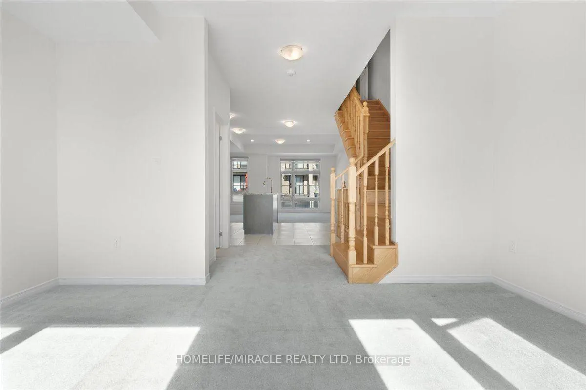 Photo 7 of 1392 Coral Springs Path, Oshawa, Taunton — HOMEH