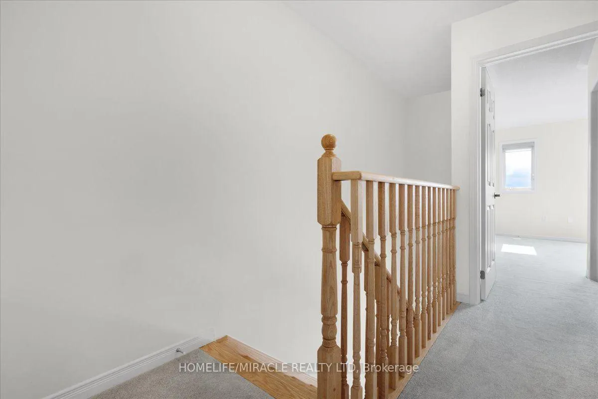 Photo 15 of 1392 Coral Springs Path, Oshawa, Taunton — HOMEH