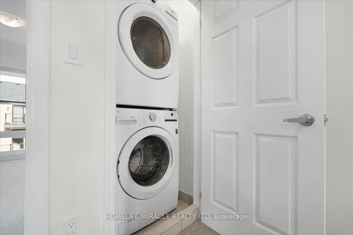 Photo 16 of 1392 Coral Springs Path, Oshawa, Taunton — HOMEH