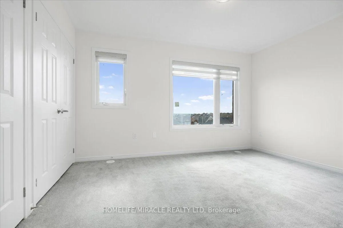 Photo 17 of 1392 Coral Springs Path, Oshawa, Taunton — HOMEH