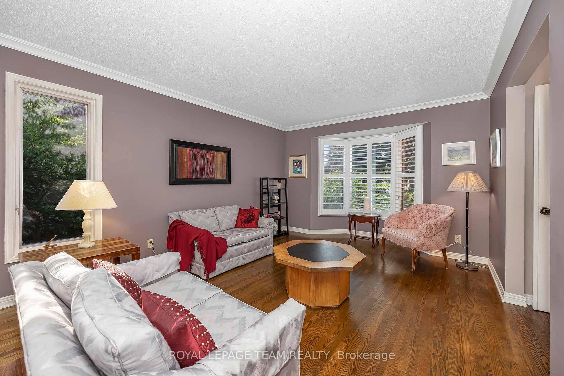 Photo 8 of 47 Stapledon Crescent, Ottawa, Sheahan Estates/Trend Village — HOMEH