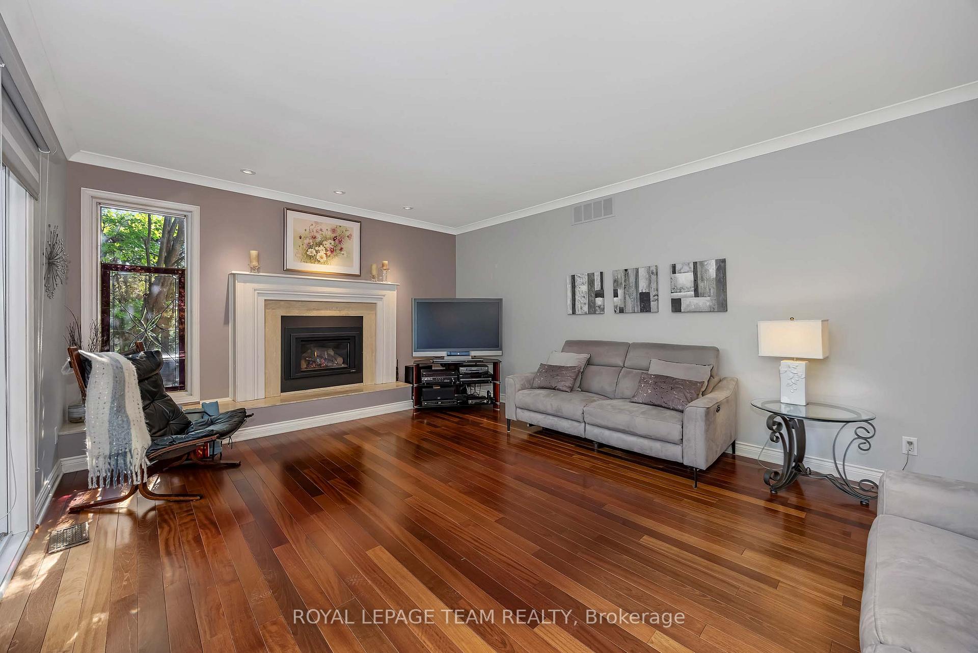 Photo 14 of 47 Stapledon Crescent, Ottawa, Sheahan Estates/Trend Village — HOMEH