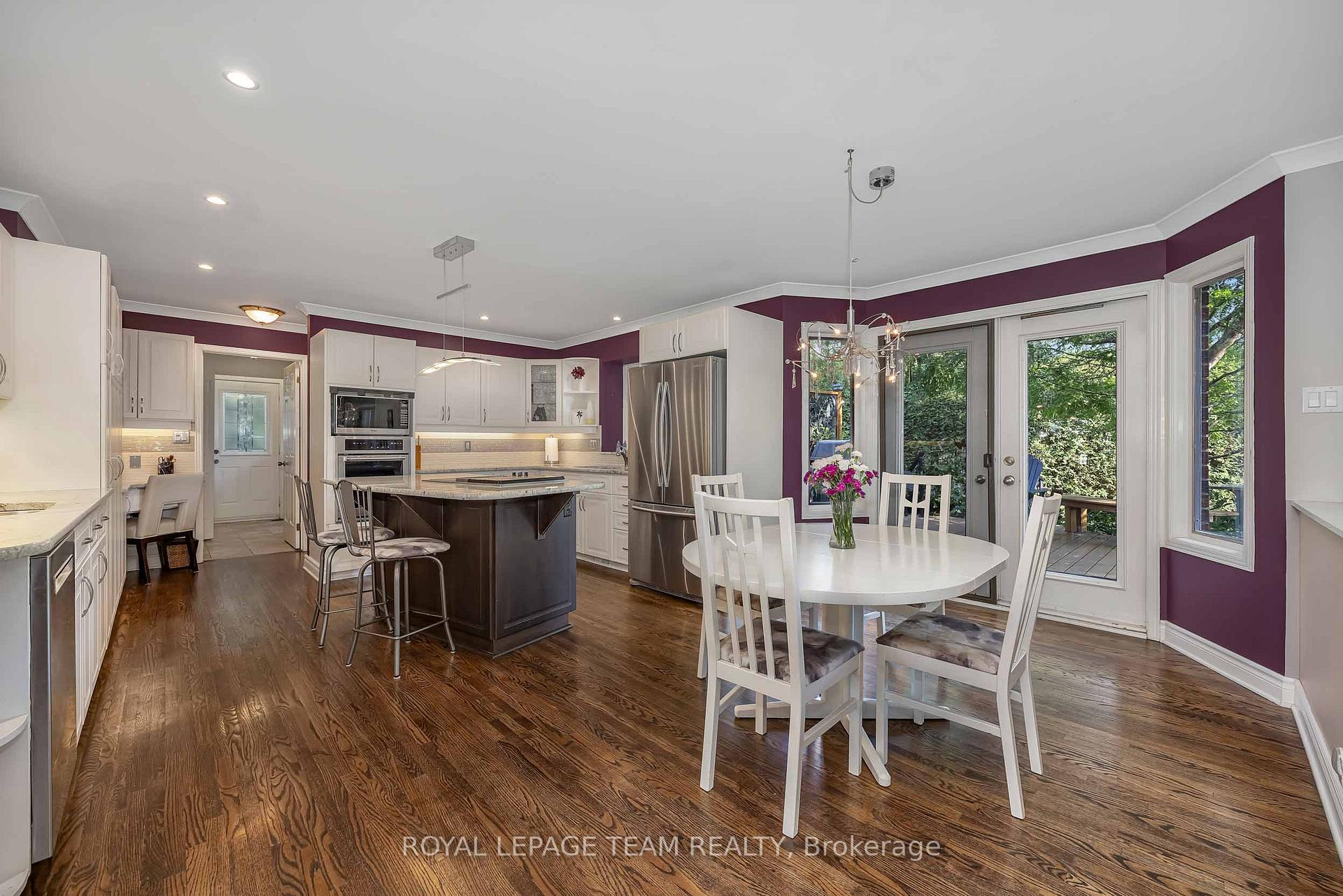 Photo 15 of 47 Stapledon Crescent, Ottawa, Sheahan Estates/Trend Village — HOMEH