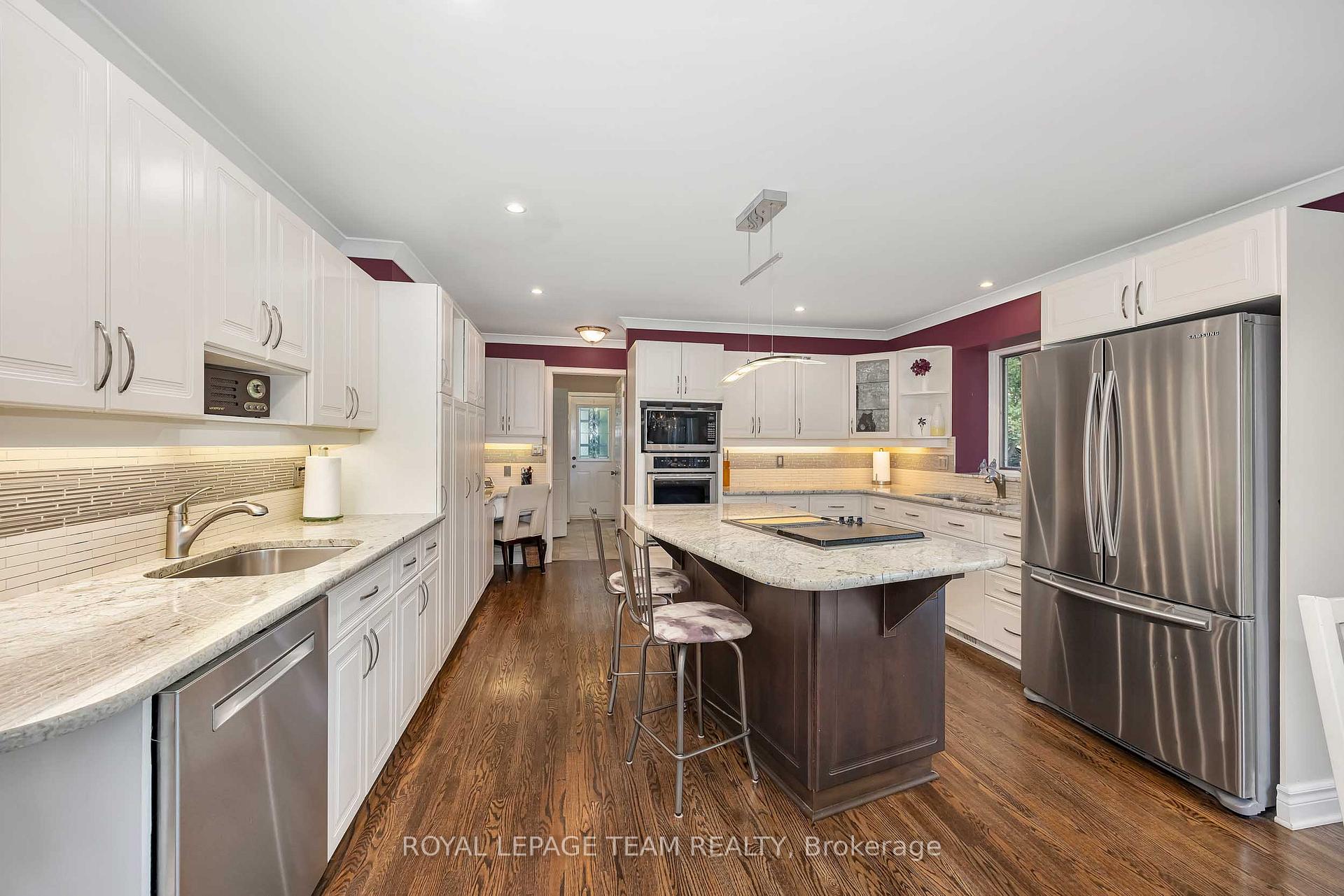 Photo 18 of 47 Stapledon Crescent, Ottawa, Sheahan Estates/Trend Village — HOMEH