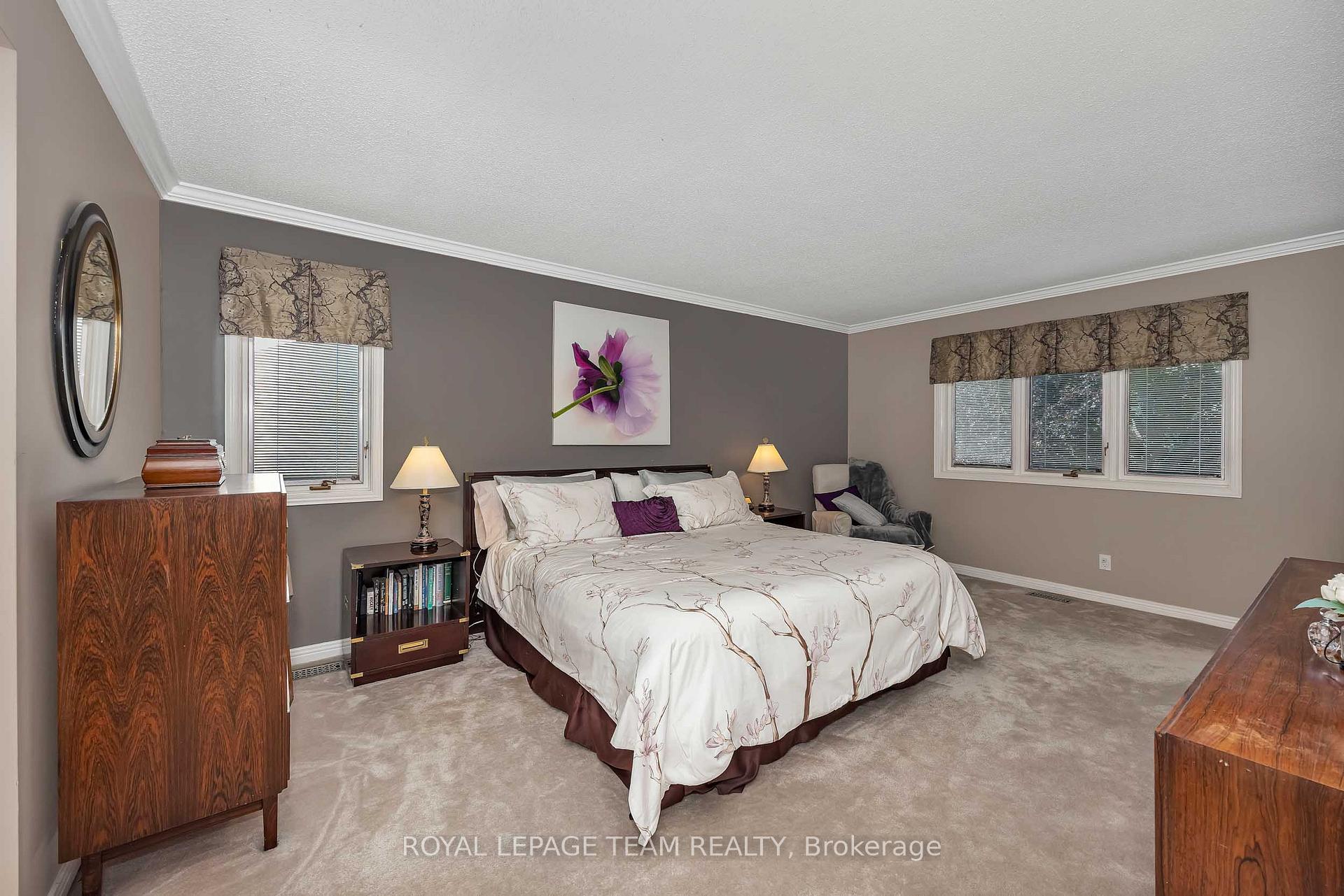 Photo 30 of 47 Stapledon Crescent, Ottawa, Sheahan Estates/Trend Village — HOMEH