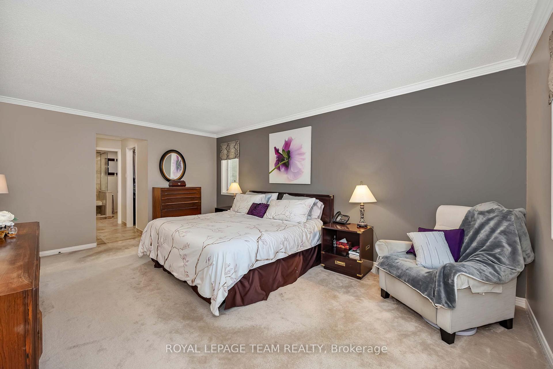 Photo 31 of 47 Stapledon Crescent, Ottawa, Sheahan Estates/Trend Village — HOMEH