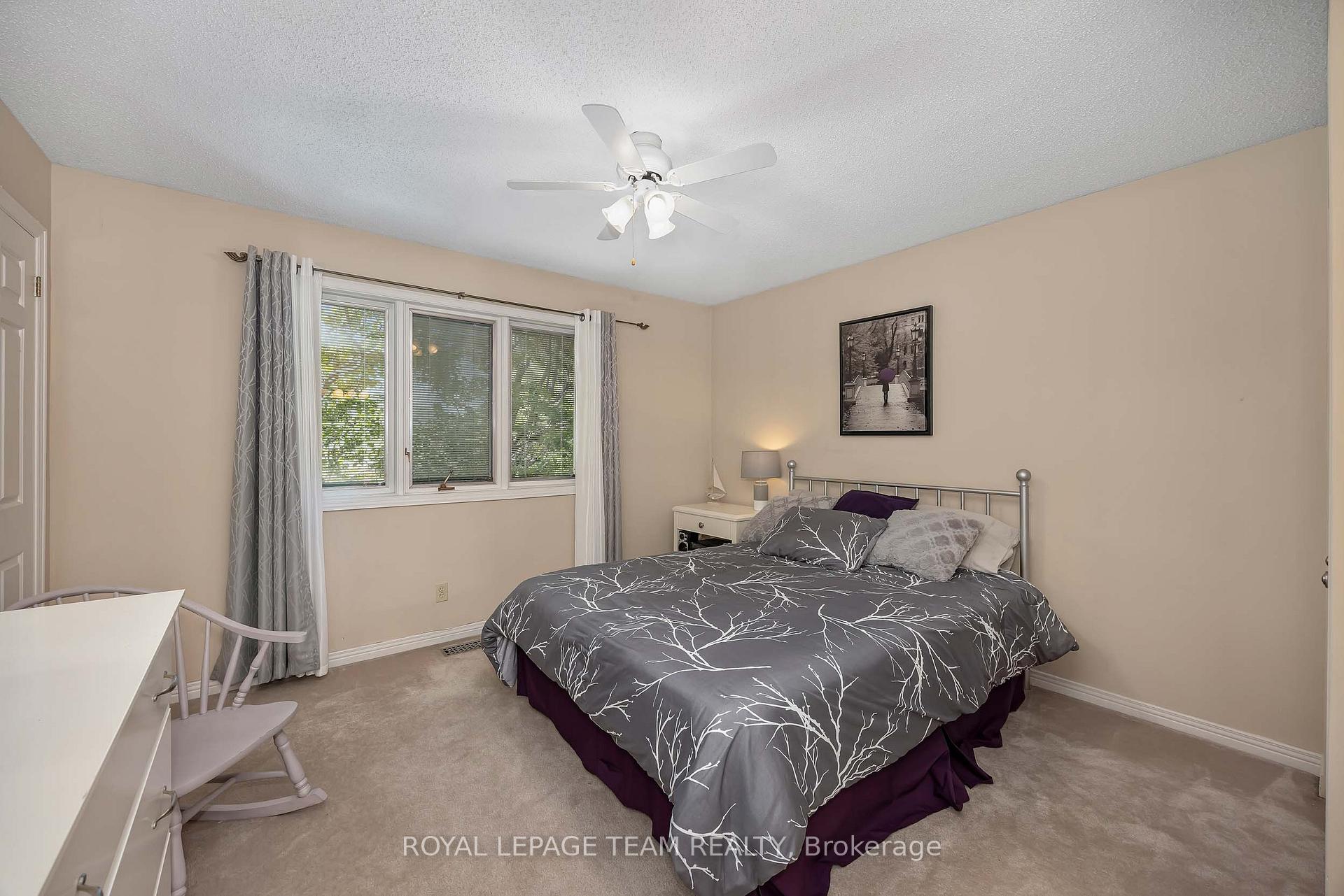 Photo 35 of 47 Stapledon Crescent, Ottawa, Sheahan Estates/Trend Village — HOMEH