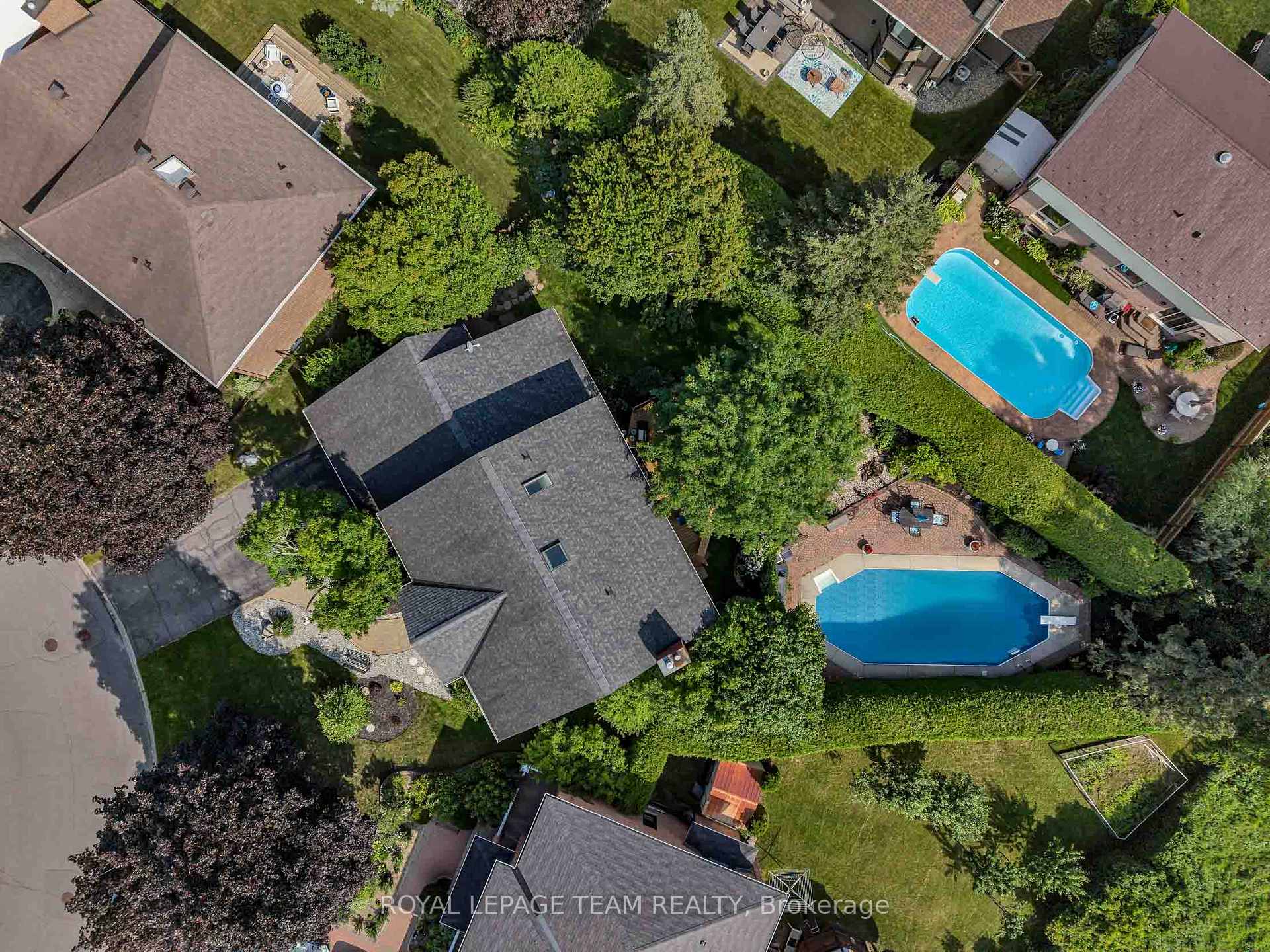 Photo 47 of 47 Stapledon Crescent, Ottawa, Sheahan Estates/Trend Village — HOMEH