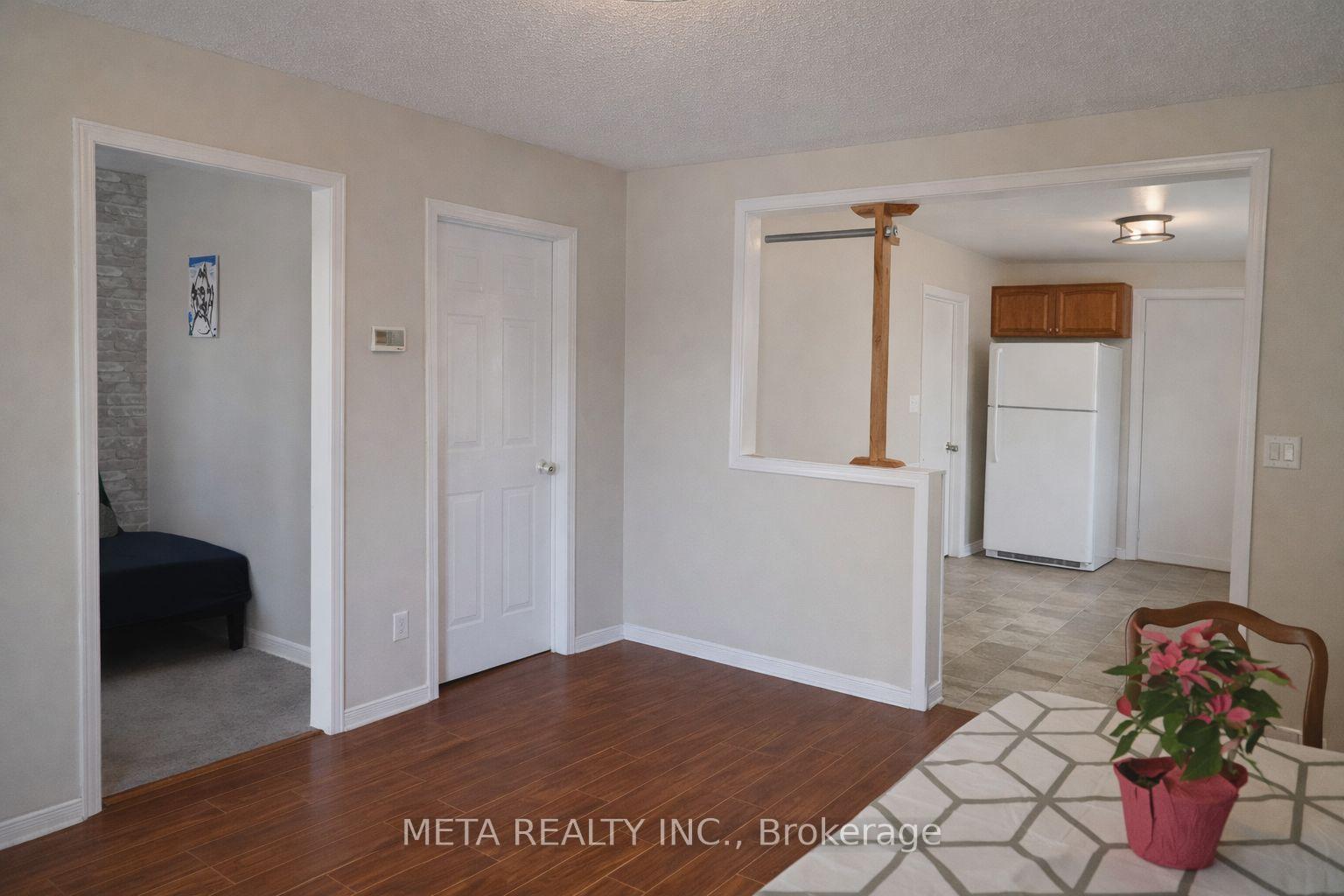 Photo 6 of 283 Park Road S, Oshawa, Vanier — HOMEH