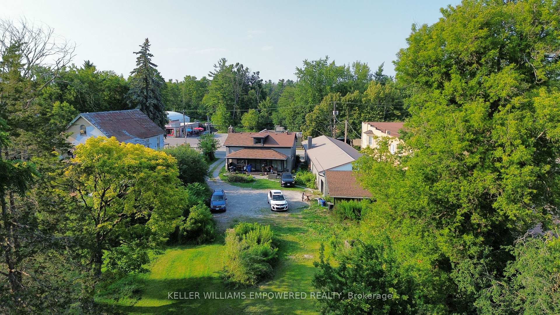 Photo 2 of 257 Pefferlaw Road, Georgina, Pefferlaw — HOMEH