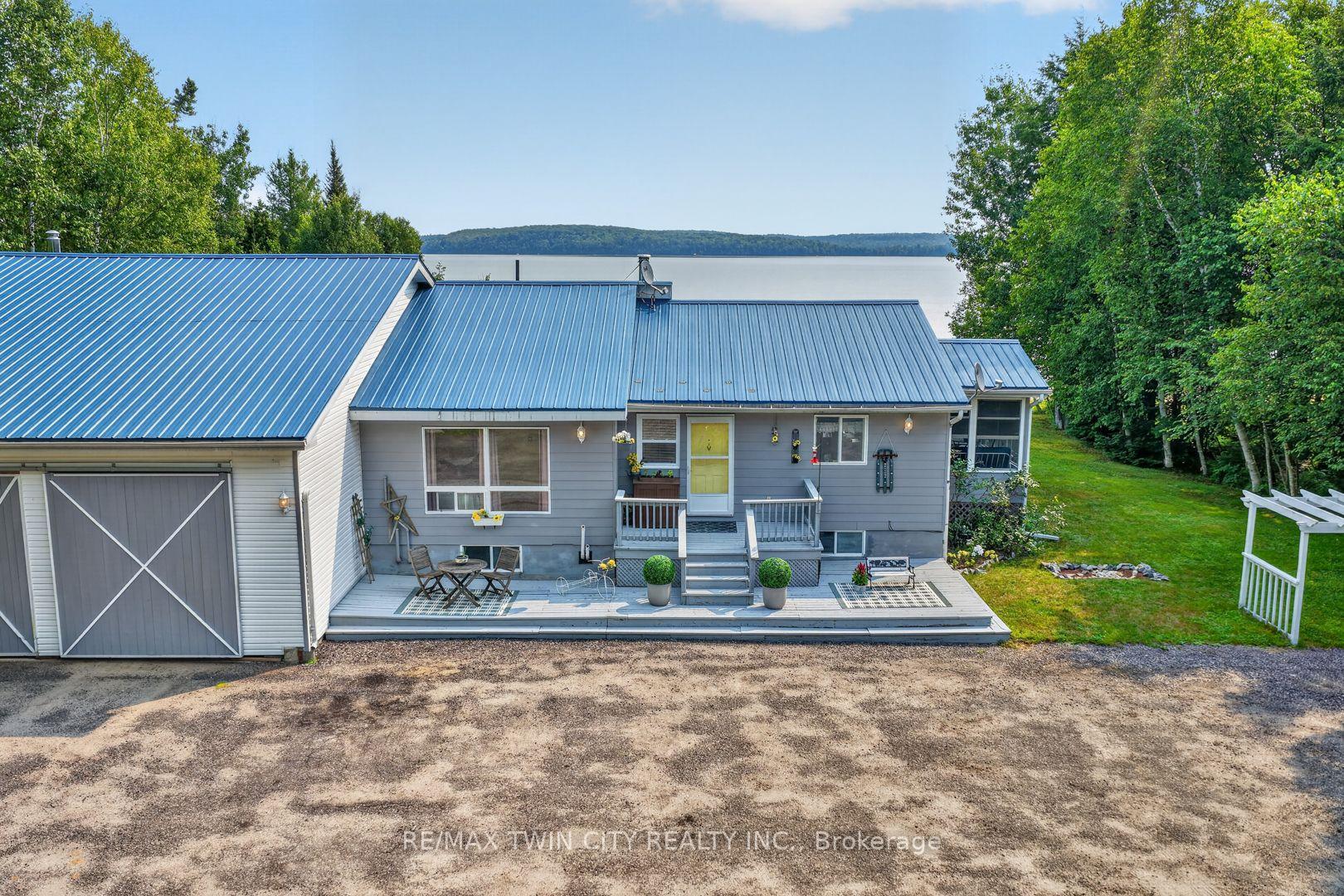 Photo 5 of 1331 High Rock Drive, Strong — HOMEH