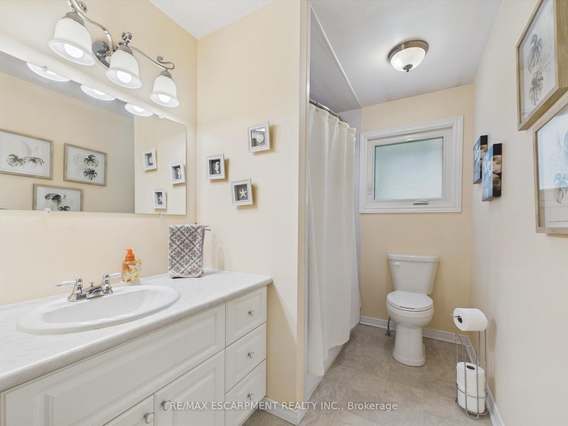 Photo 28 of 39 Orma Drive, Orillia — HOMEH