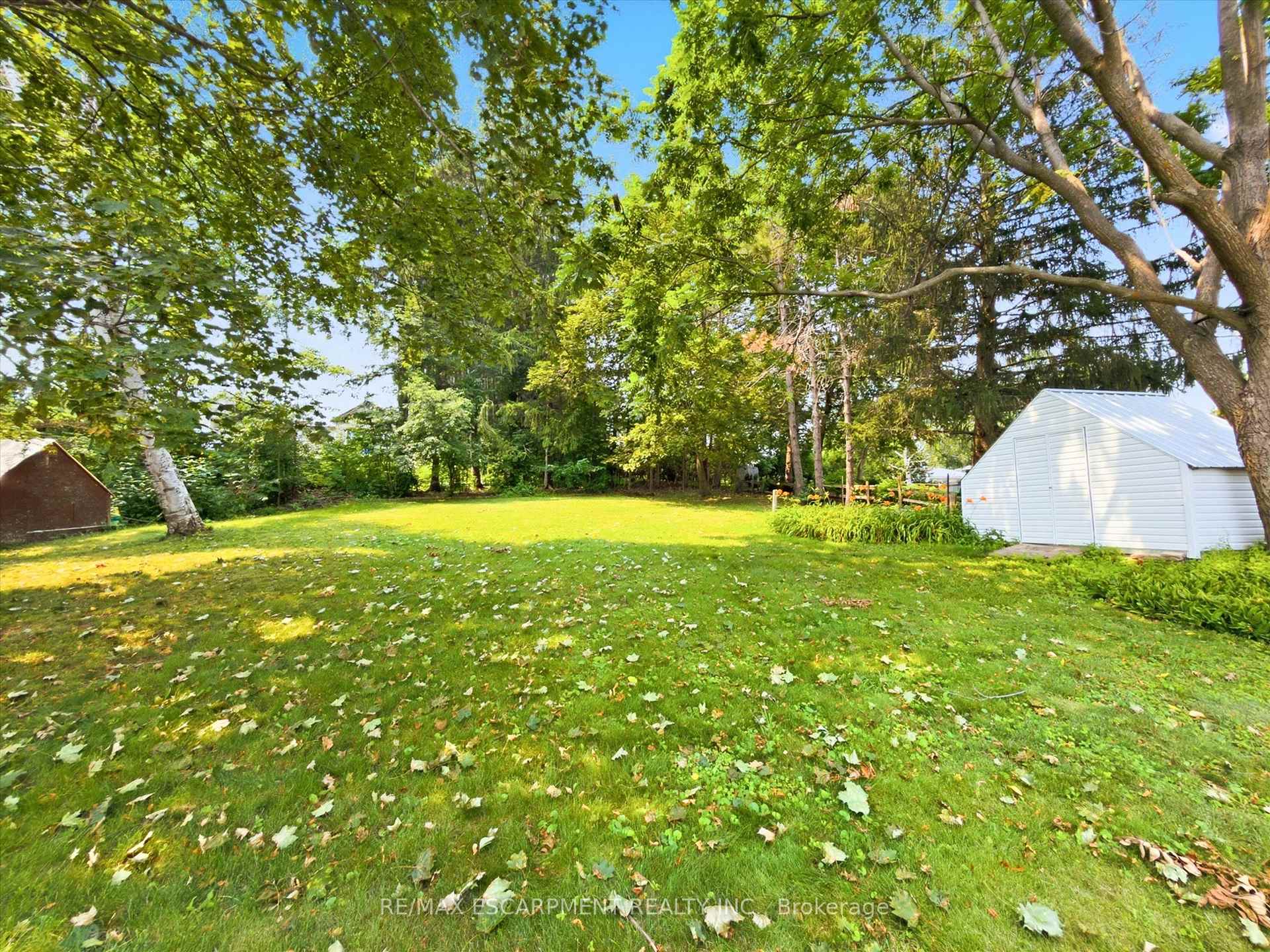 Photo 34 of 39 Orma Drive, Orillia — HOMEH