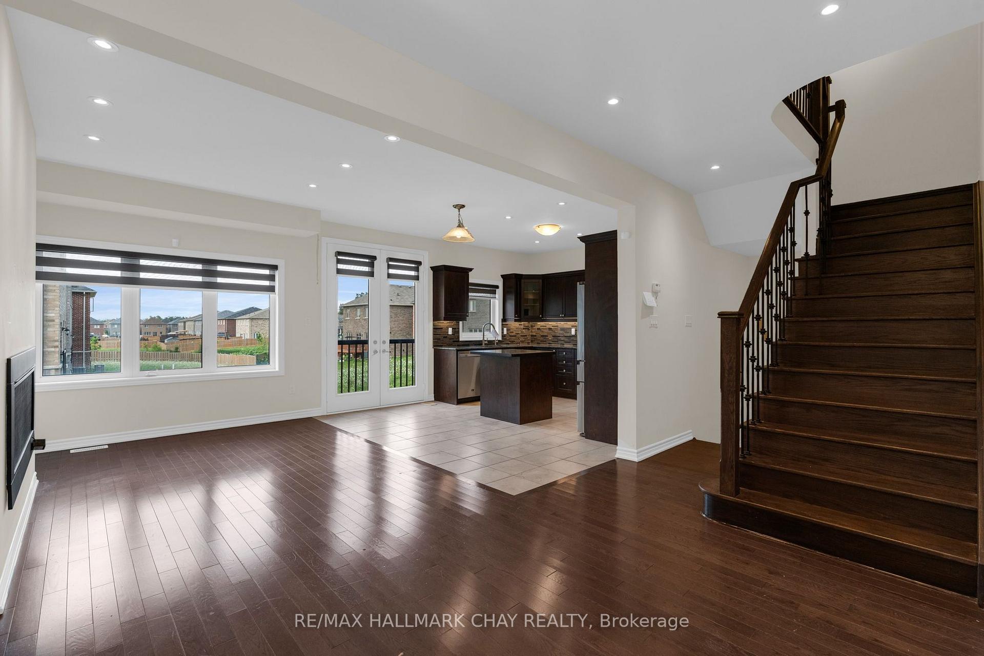 Photo 5 of 264 Russell Street, Southgate — HOMEH