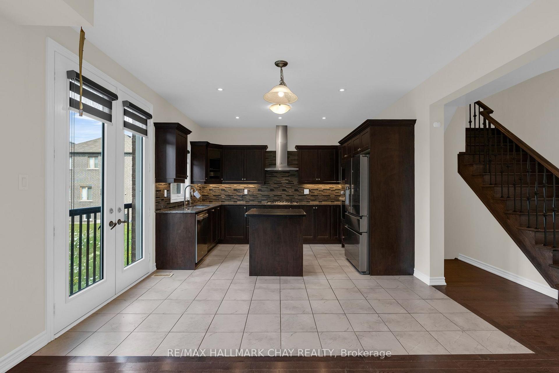 Photo 7 of 264 Russell Street, Southgate — HOMEH