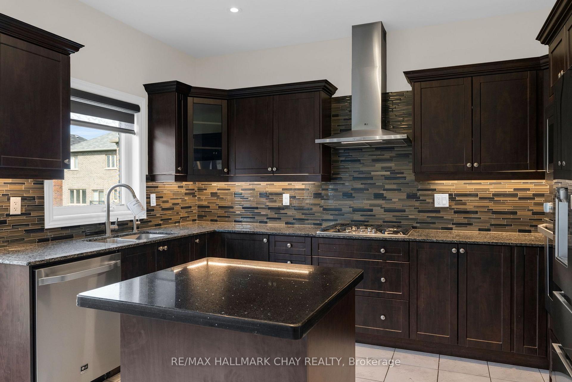 Photo 9 of 264 Russell Street, Southgate — HOMEH
