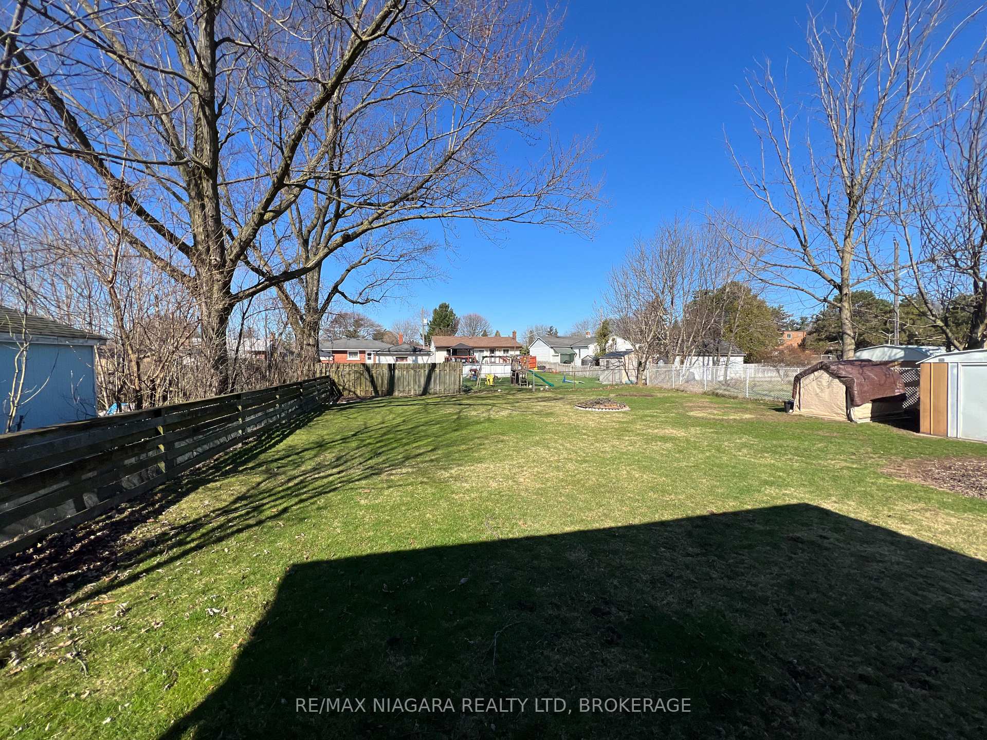 Photo 8 of 4577 Drummond Road, Niagara Falls, Morrison — HOMEH