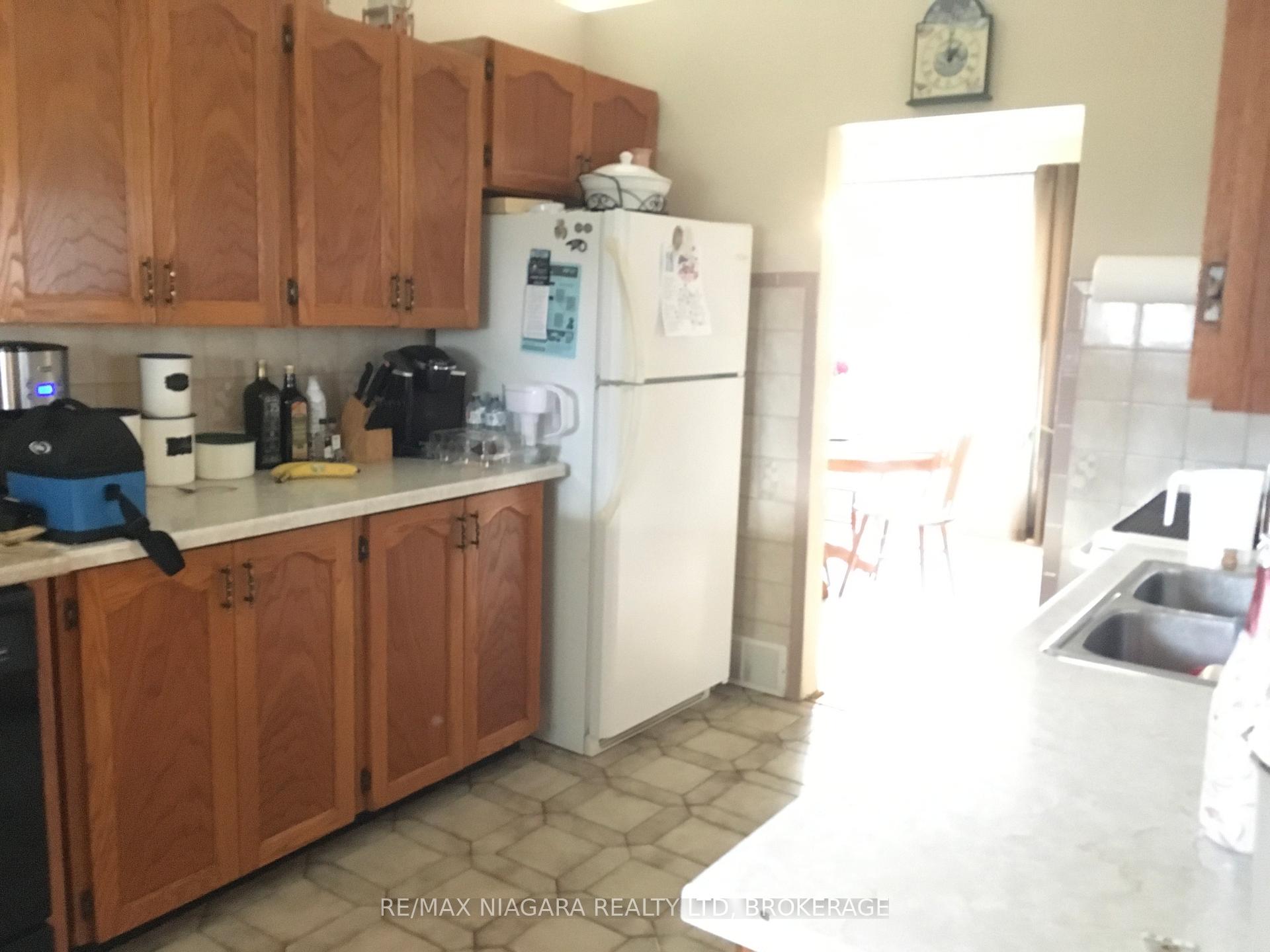 Photo 21 of 4577 Drummond Road, Niagara Falls, Morrison — HOMEH