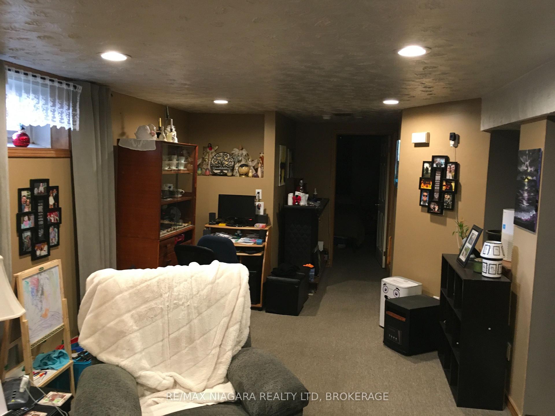 Photo 47 of 4577 Drummond Road, Niagara Falls, Morrison — HOMEH