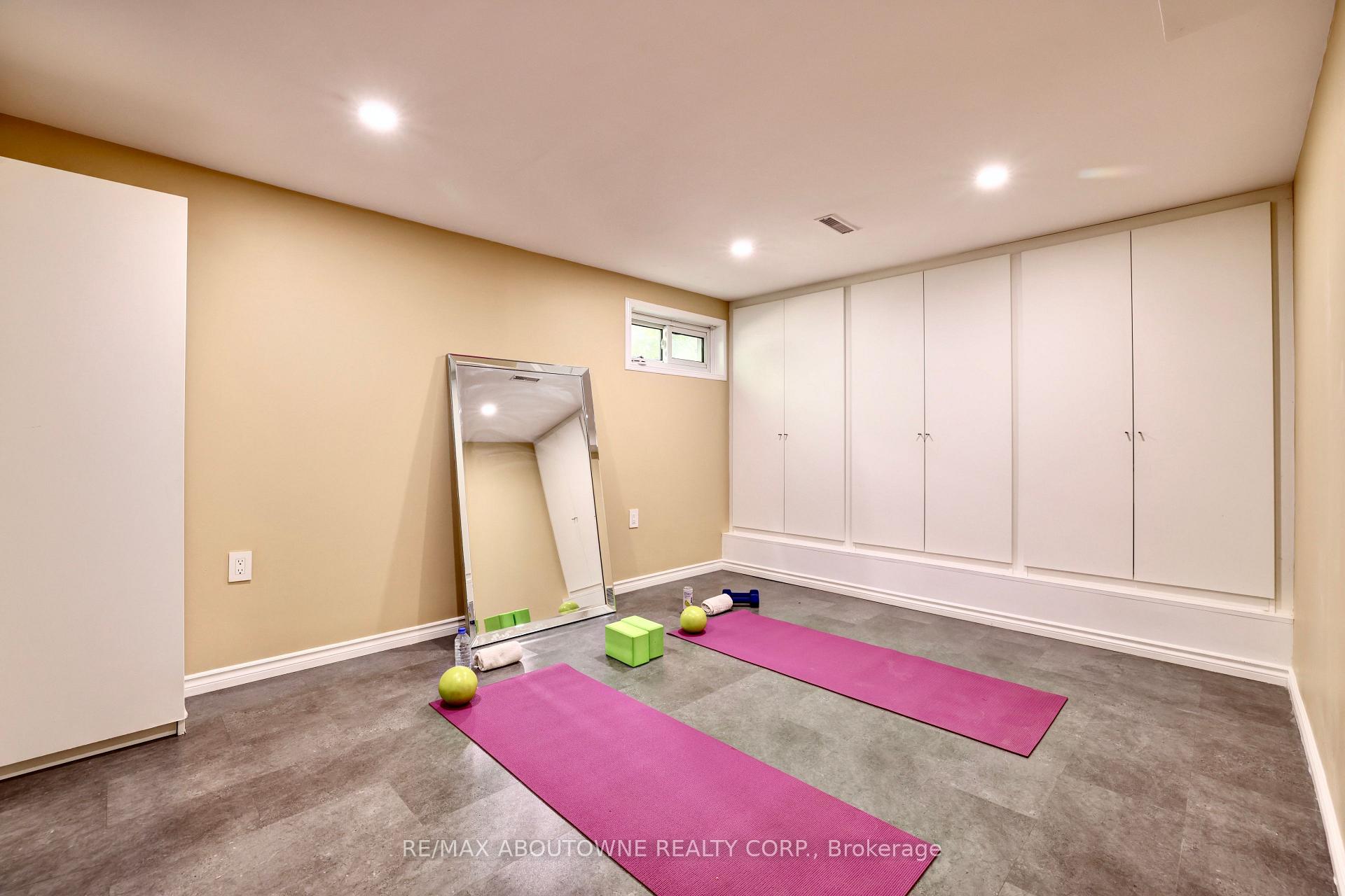 Photo 24 of 497 Anthony Drive, Oakville, Old Oakville — HOMEH