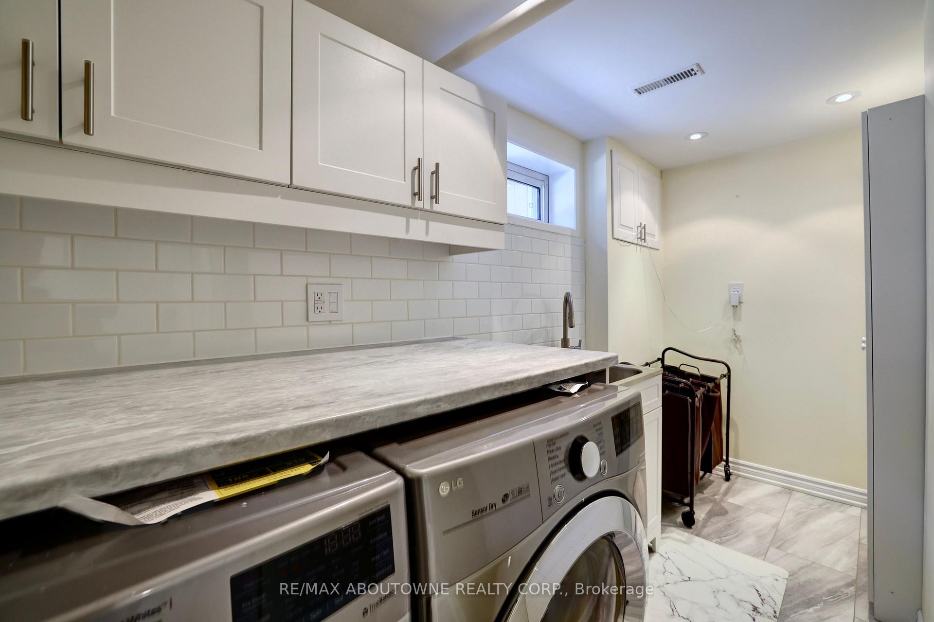 Photo 27 of 497 Anthony Drive, Oakville, Old Oakville — HOMEH