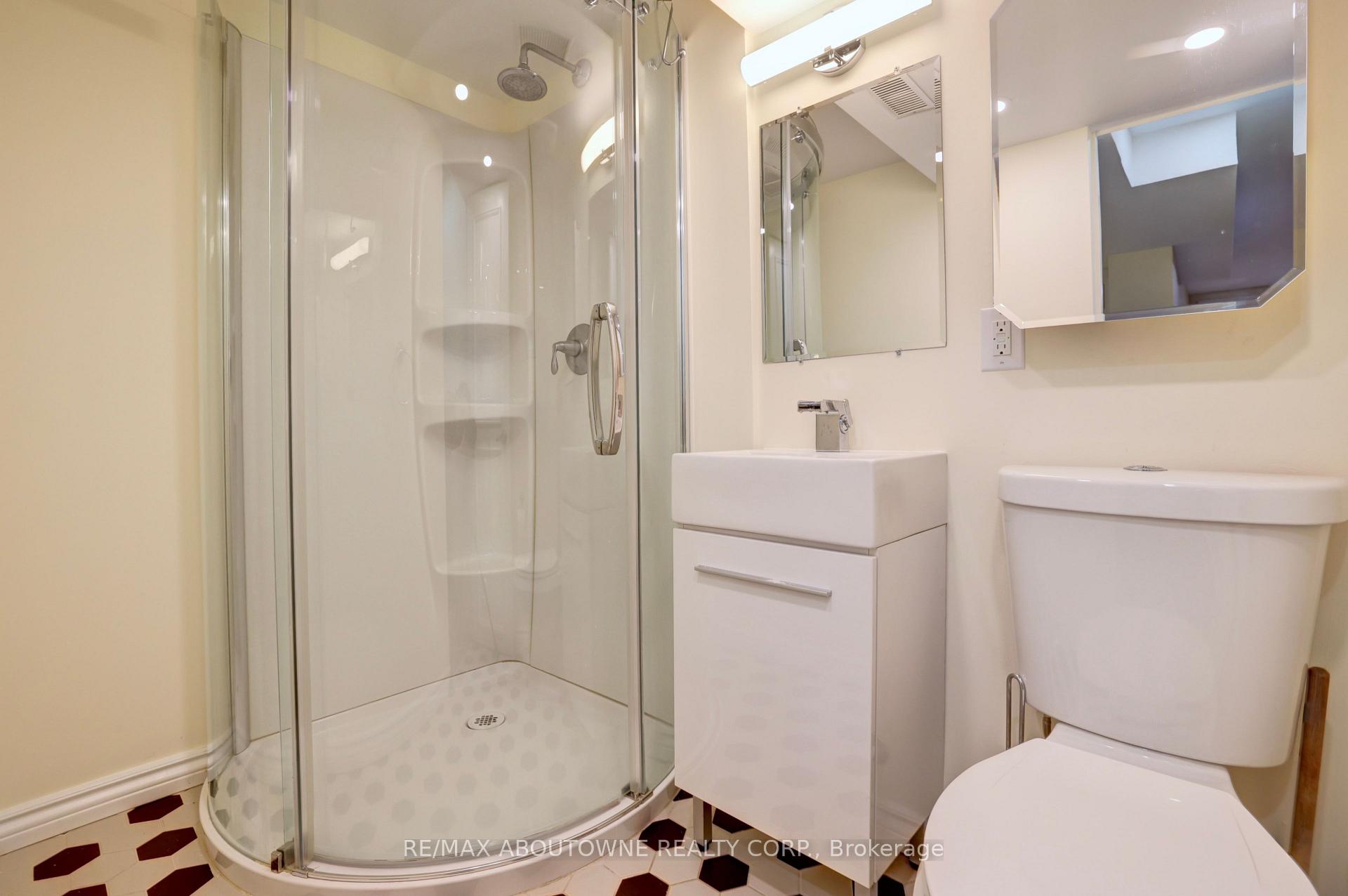 Photo 28 of 497 Anthony Drive, Oakville, Old Oakville — HOMEH