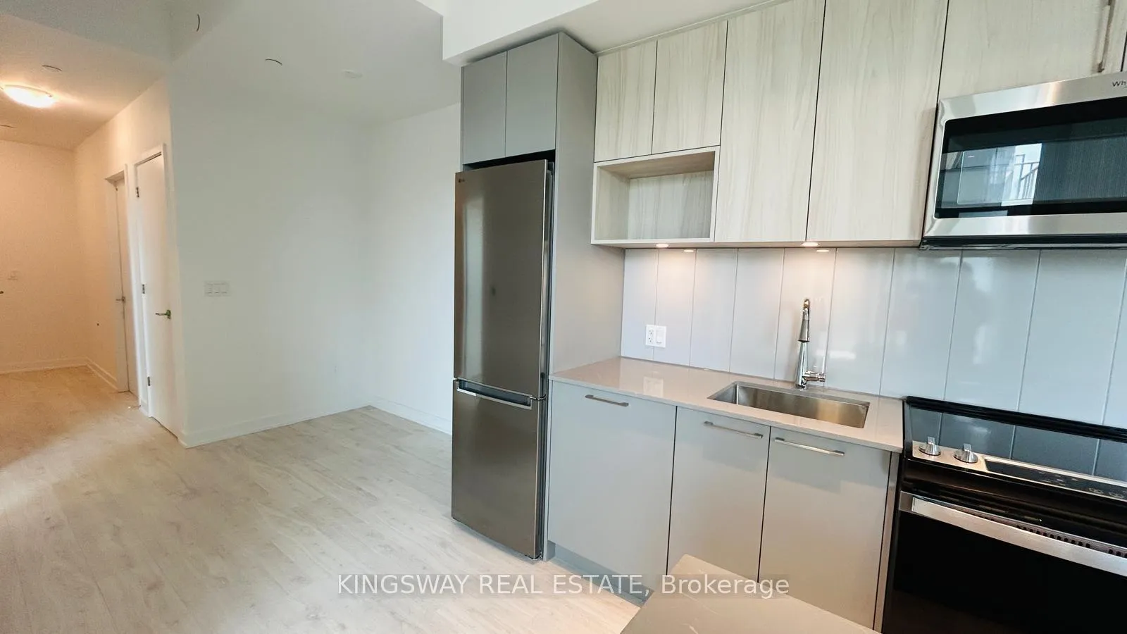 Photo 2 of Unit 201, 500 Plains Road E, Burlington, LaSalle — HOMEH