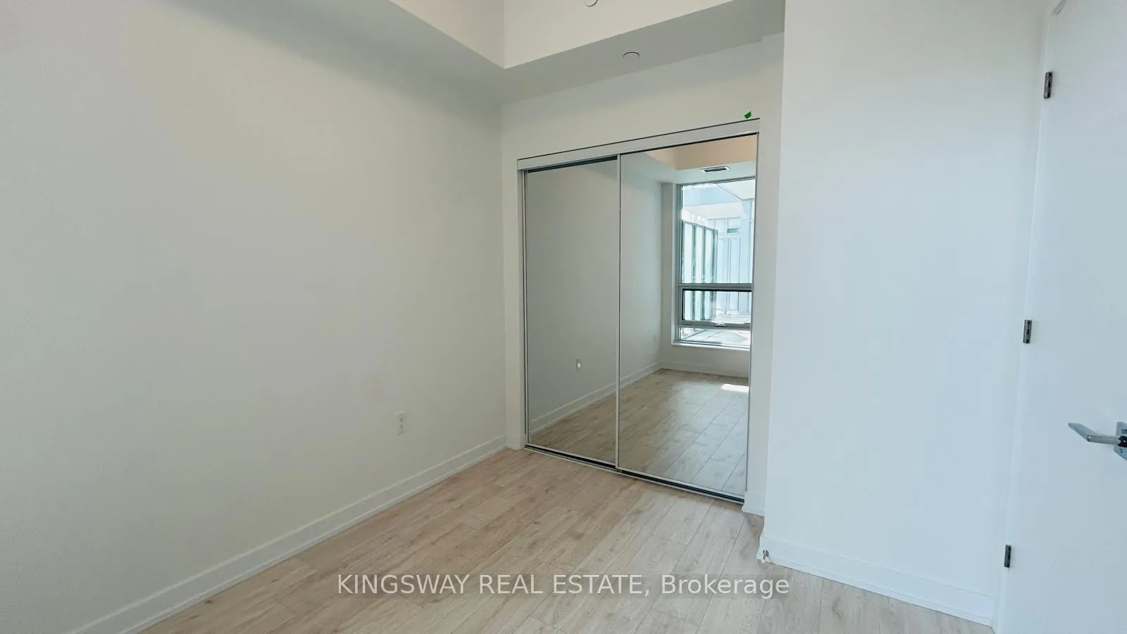 Photo 18 of Unit 201, 500 Plains Road E, Burlington, LaSalle — HOMEH
