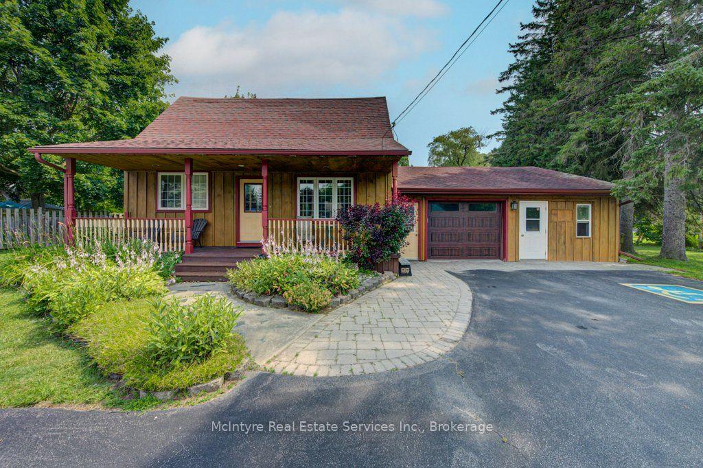 Photo of 1249 Notre Dame Dr
