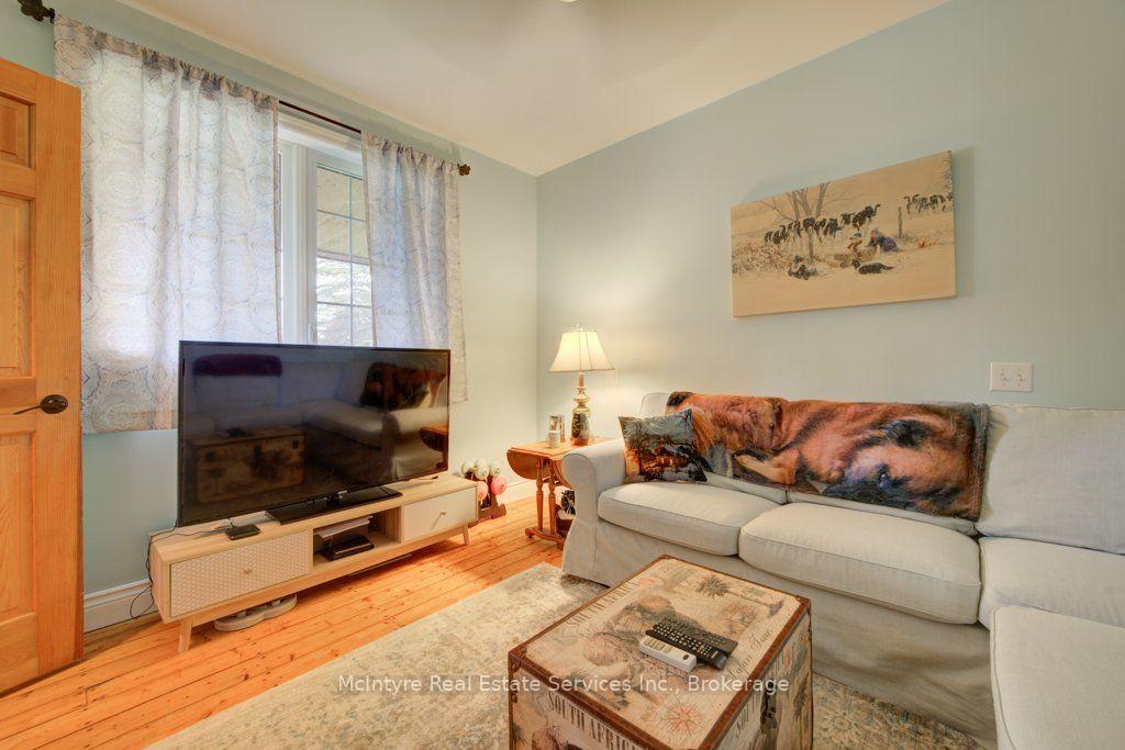 Photo 5 of 1249 Notre Dame Dr, Wilmot — HOMEH