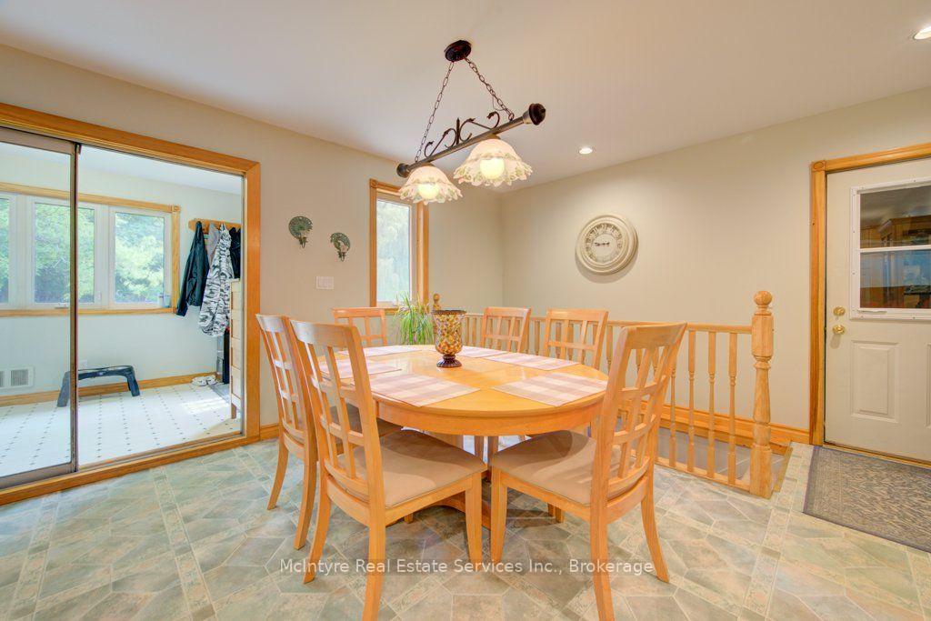 Photo 12 of 1249 Notre Dame Dr, Wilmot — HOMEH
