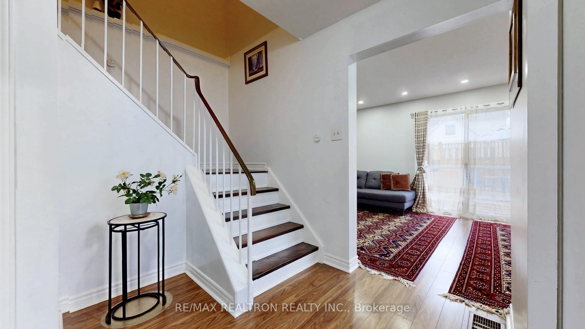 Photo 19 of 159 Patterson Street, Newmarket, Huron Heights-Leslie Valley — HOMEH