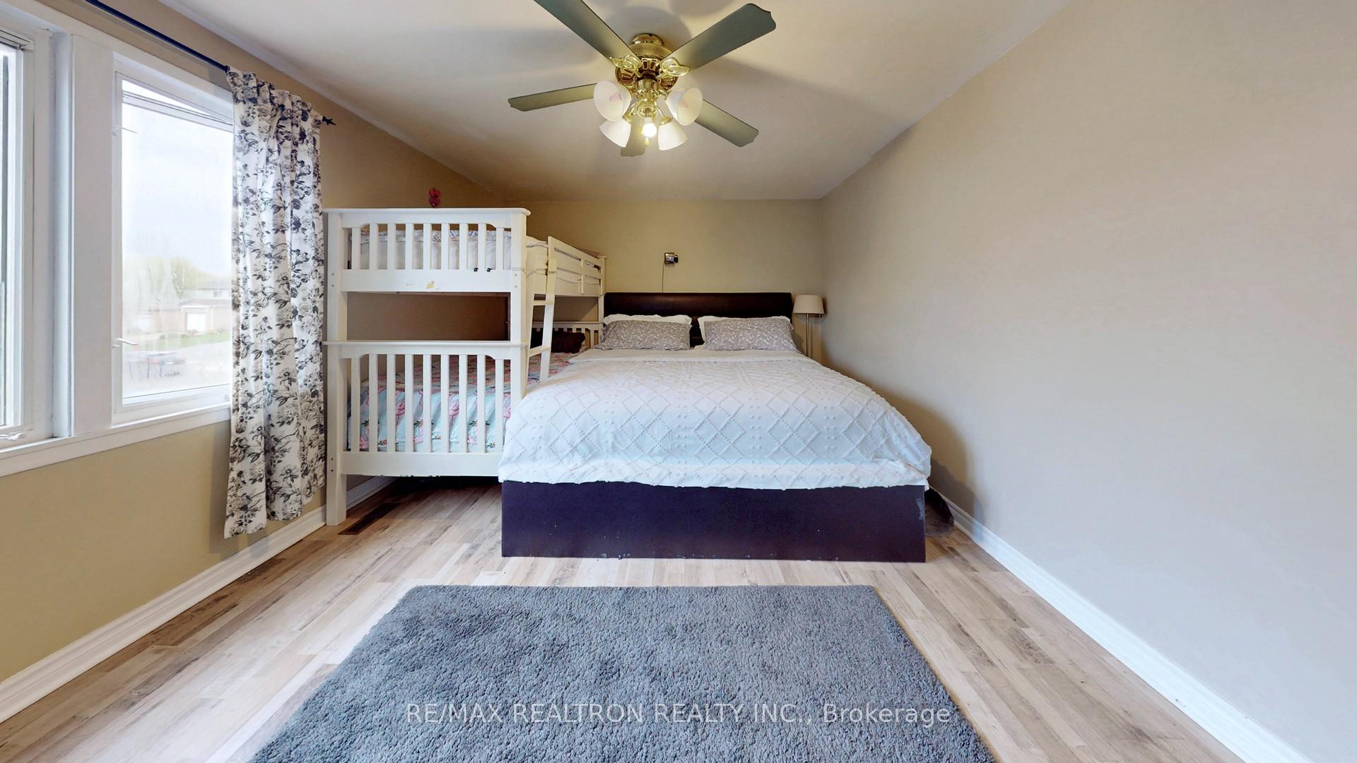 Photo 23 of 159 Patterson Street, Newmarket, Huron Heights-Leslie Valley — HOMEH
